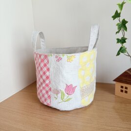 YUWAパッチワークのバケツ型小物入れの画像