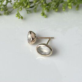ホワイトムーンストーン・ピアス（ｋ１０）の画像
