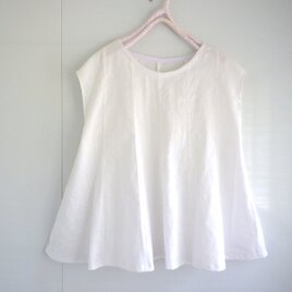 朝顔フレアーのフレンチブラウス、ジレの画像
