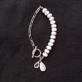 White Magnesite × Chain Bracelet／ホワイトマグネサイト×チェーン ブレスレットの画像
