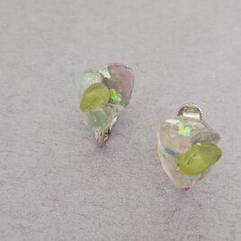 konpeito  earrings（フローライト＆ペリドット）の画像