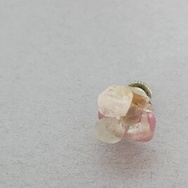 konpeito  pin brooch（モルガナイト＆フローライト）の画像