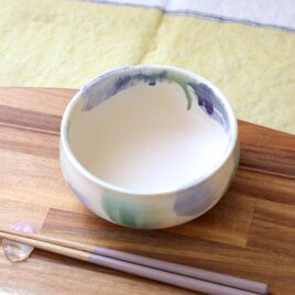 涼やかブルーグリーン にじみ模様の丸鉢 マット釉の画像