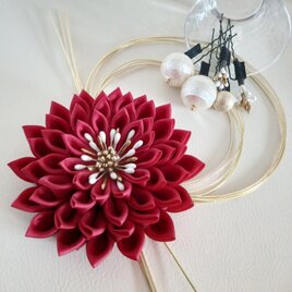 **特別な日の髪飾りセット**　つまみ細工のダリアの花、飾りパーツ5点、水引4本　赤　《成人式、卒業式、入学式、和装》の画像