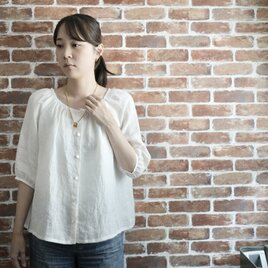 上質リネンのゆったり前開き５分袖ブラウス　No.360の画像