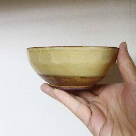 面取り鉢（伊羅保）の画像