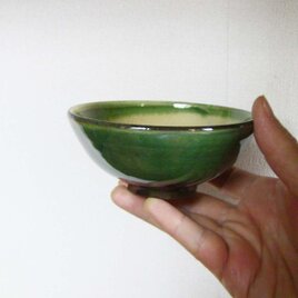 二色掛け分け小鉢（織部）の画像
