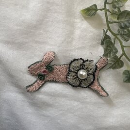 ミナペルホネン　piha ブローチ　定価以下 ＊ ＊☆ハンドメイド☆ミナペルホネンブローチsymphony piha