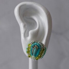 おしゃべりなピアス・イヤリング57｜ブルー×グリーンのまる刺繍×大ぶり×選べる金具×一点もの×サージカルステンレス