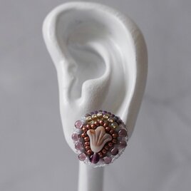 おしゃべりなピアス・イヤリング58｜ブラウン×パープルのまる刺繍×大ぶり×選べる金具×一点もの×サージカルステンレス
