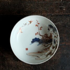 余白が素敵◆鶴と松。伊万里　染錦金彩七寸大鉢　骨董/antiques　アンティーク和食器　古民家　古道具　暮らしに。の画像
