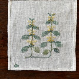 定番のお歳暮＆冬ギフト 刺繍ミニクロス野の花シリーズA | iichi 日々の暮らしを心地よく アンティーク雑貨