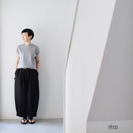 ポンチ素材のフレンチスリーブカットソー（コットン100％）：グレー［TO43NSGY］の画像
