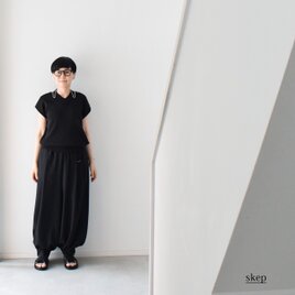 裾切替の綺麗めバルーンパンツ（ポリエステル100％）：黒［PT53LPBK］の画像