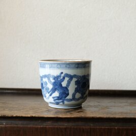 花と獅子◆大明成化年製。伊万里　花文染付火鉢　お香立て 骨董・antiques 江戸末期【ホツ有り】の画像