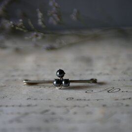 vintage  三つ葉のヴィンテージピン　フランスブロカント　の画像
