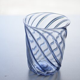 アイイロライングラスの画像