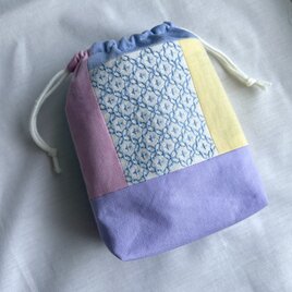 《受注制作》マチ付き刺し子巾着　パステル/十字花刺し　　パッチワーク　の画像