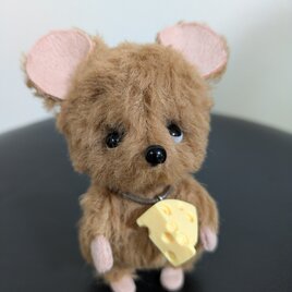 ぬいぐるみ☆ねずみちゃんとチーズ☆巻き毛の画像