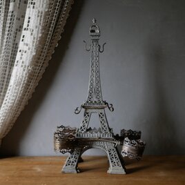 エッフェル塔　パリ　フランス　アンティークのある暮らし　アンティークの画像