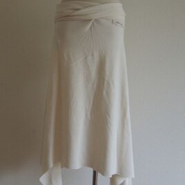 Prana skirt　真綿色