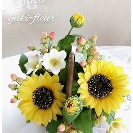 ☆粘土の花[薔薇のリース]☆ | iichi 日々の暮らしを心地よくする