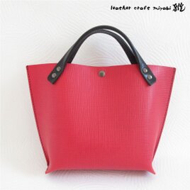 新サイズ♪底マチワイド《牛革》レッド・シュリンク・一枚革のミニトート・0561の画像