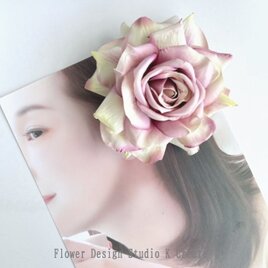大輪のピンクの薔薇のヘアクリップ　フラメンコ　ダンス　髪飾り　ピンク　薔薇 　バラ　ヘアクリップの画像