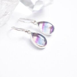 フローライトのしずくピアス　シルバー925　天然石ピアス