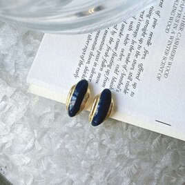 YA179-【 AVON 】エイボン・ヴィンテージイヤリング 1980s Gold Tone Navy Enamel Paintの画像