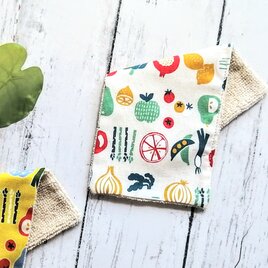 野菜柄　ハーフハンカチ　ガーゼハンカチ　ハンカチタオル　ダブルガーゼ　マイクロファイバー　名入れの画像