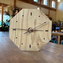 栗の木の時計