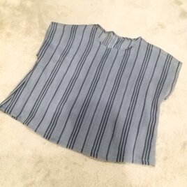 サマーセール！33g！シルクの軽くて涼しいブラウスの画像
