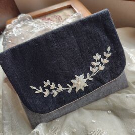 リネン*刺繍生地*メガネケース*リーフ | iichi 日々の暮らしを