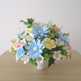 フェルトの花＊ペールカラーの優花＊フェルトフラワー アレンジメント＊ガーベラ 薔薇 ギフト 新築祝い 出産祝い