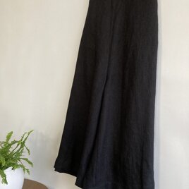 リネンのフレアパンツ　