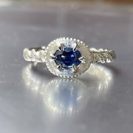 ブルー　サファイア　0.78ct　OVカット　medallion　シルバーSV925リングの画像