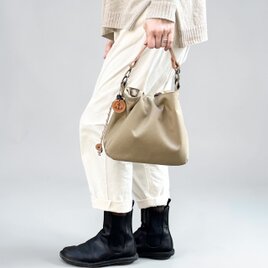 撥水加工で雨の日も安心！丈夫で可愛い巾着バッグ　 BALON mini：ベージュ　 CORDURA撥水加工ナイロン