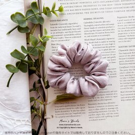 ラベンダー のきらめき☆ 細め 大人の すみれ 淡紫 ピンク パフ シュシュ ヘアゴム