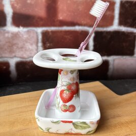 いちご　歯ブラシ立て　歯ブラシスタンド