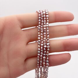 淡水パール 真珠 バロック フラット ボタン 3mm 4mm パープル系マルチカラー 極小 小粒 連19cm tp0012