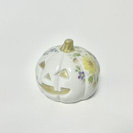 小さなハロウィンカボチャの、磁器のオーナメント