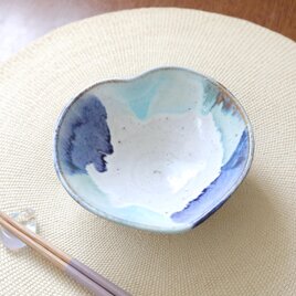涼やかブルーグリーン にじみ模様の木の葉鉢