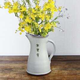 貼付文二彩ピッチャー14cm