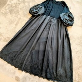 お盆セール！スカラップレース上質コットンのパフスリーブワンピース