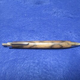 黒柿　網目杢　木地仕上げ　ワンピースタイプの木軸ボールペン(シャープペンシル)　