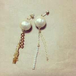 コットンパールのゆらゆらピアス