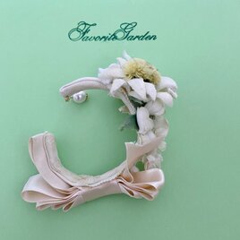 * vintage flower ❀ * シックな布花の コサージュ 布花 シックな大きなコサージュ | iichi 日々の暮らしを心地よく