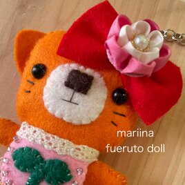 子ネコのバッグチャーム&つまみ細工
