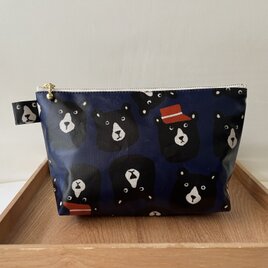 裏付き　ラミネートポーチ　クマ